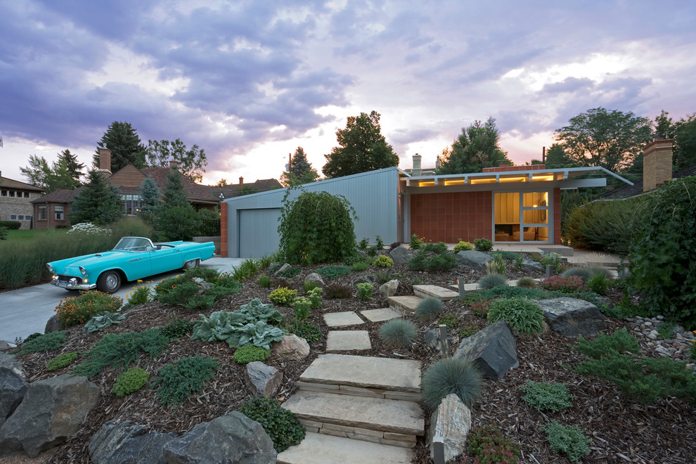Design ideas for a modern exterior in Denver.