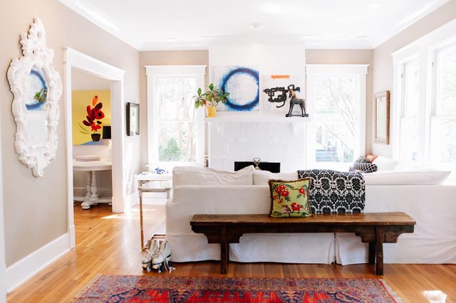 Timeless Whimsy klassisch-modern-wohnzimmer