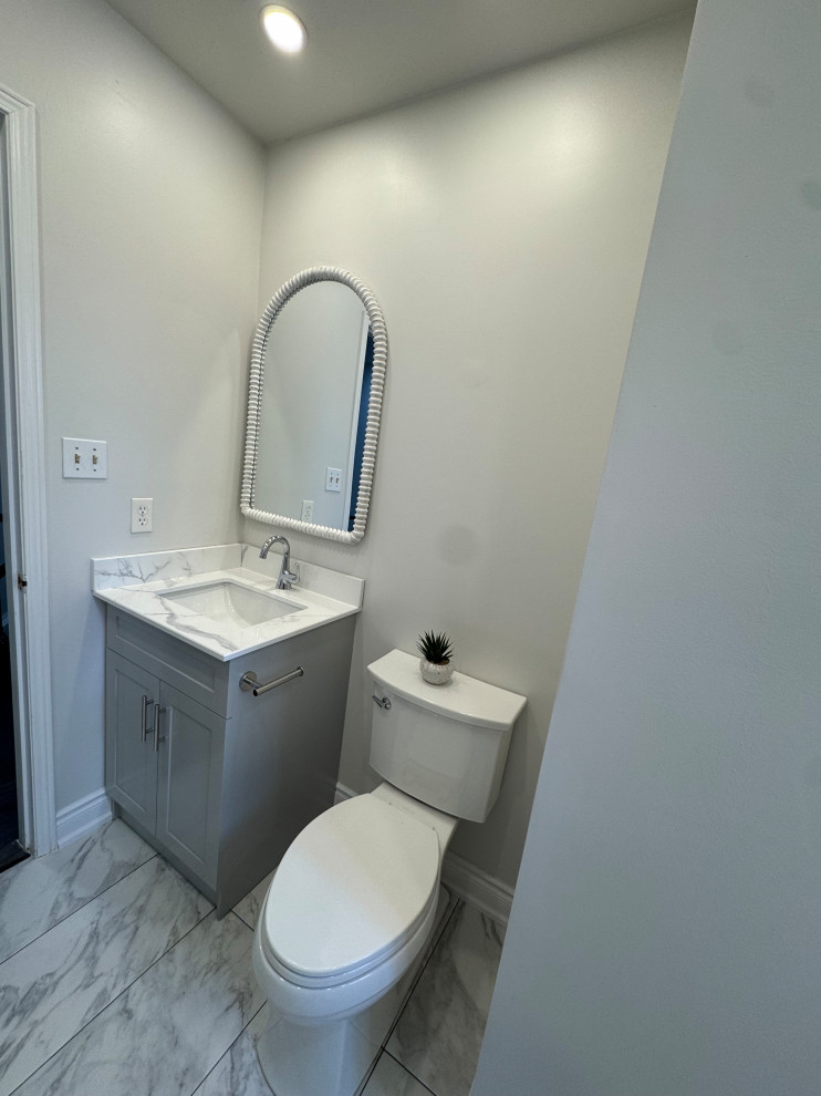 Mississauga Master Bath and Powder Room to 3-piece Bath Conversion