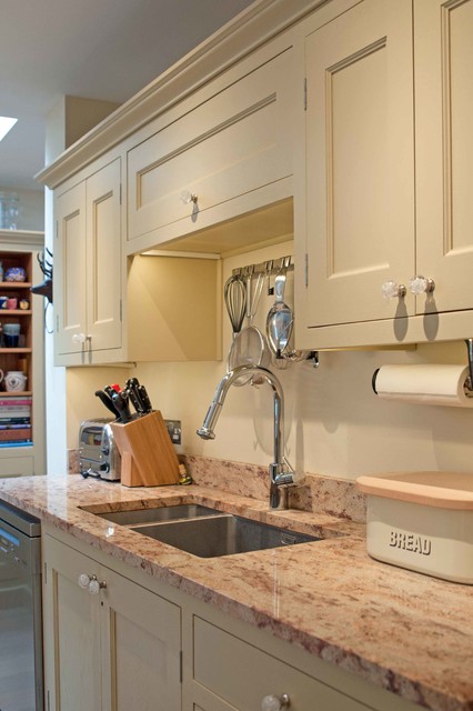 Bespoke Kitchen traditional-kitchen