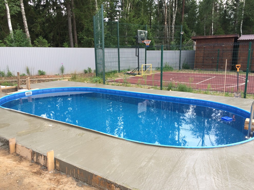 Крытый бассейн