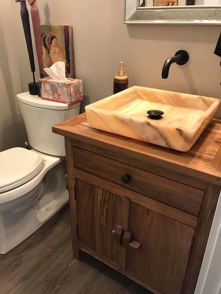 Minimalist bathroom photo in Boise