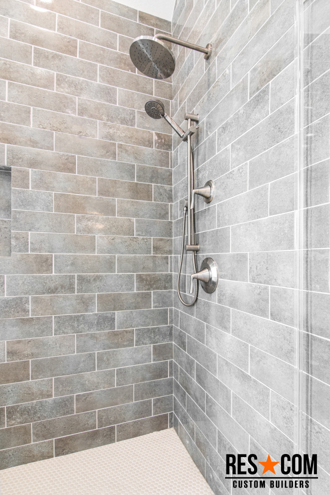 Master Bathroom Renovation - Thompson Crossing