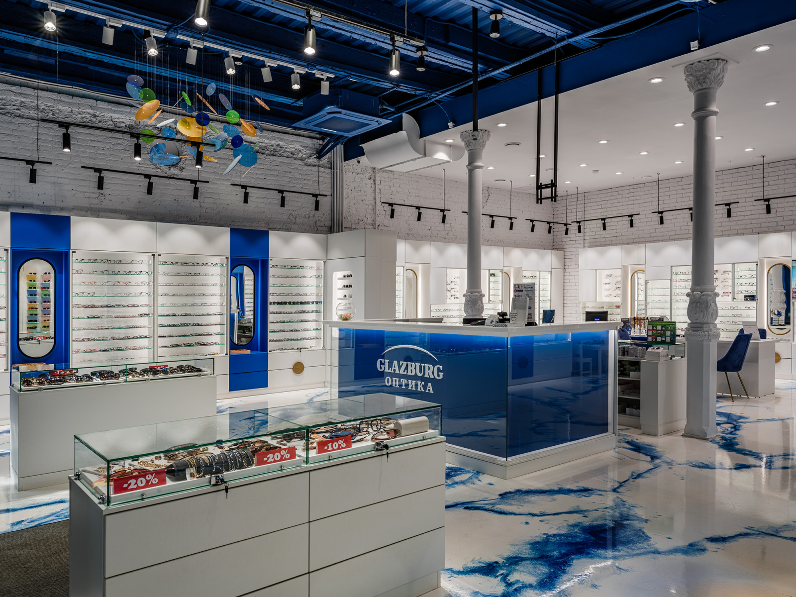 Дизайн интерьера магазина оптики