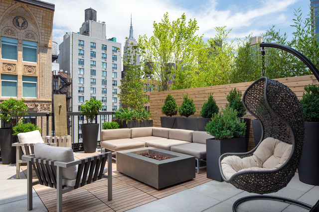 Chelsea contemporaneo-terraza-y-balcon