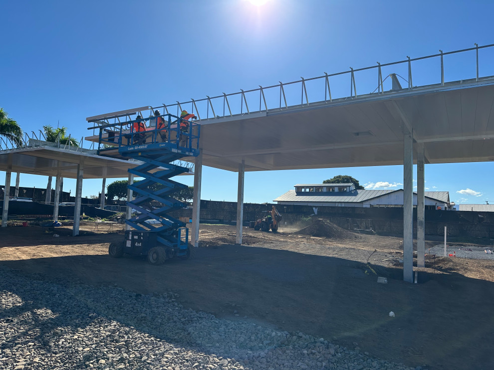 Lahaina Cannery Mall / Safeway Gas Station Canopies