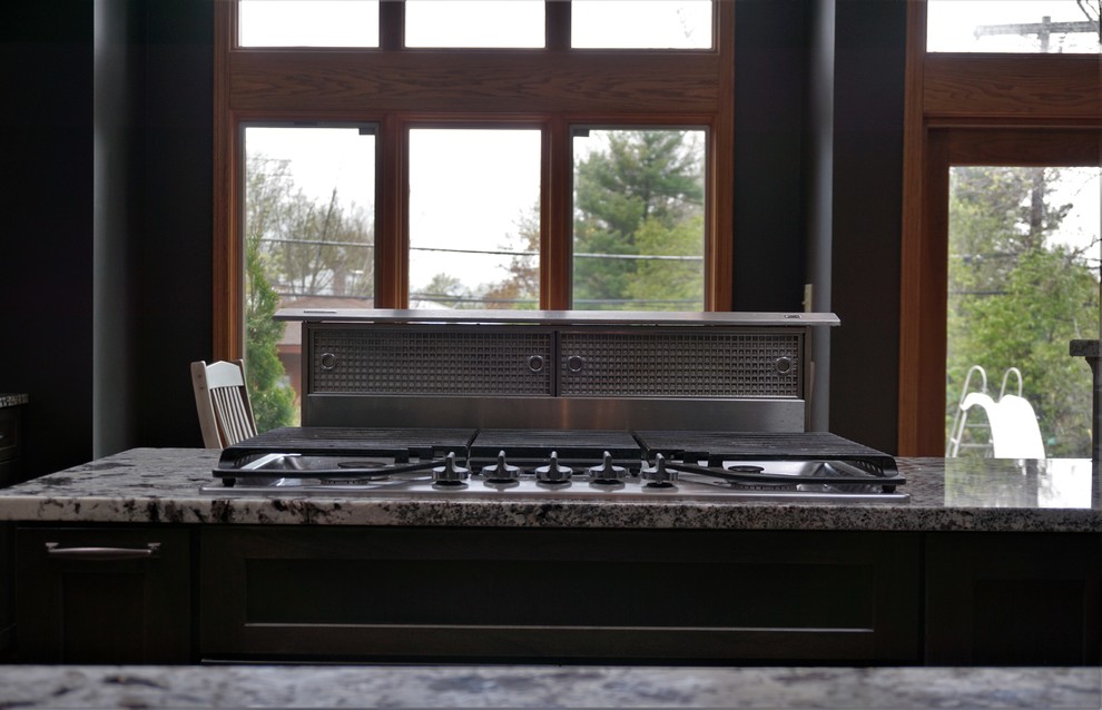 Example of a transitional home design design in New York