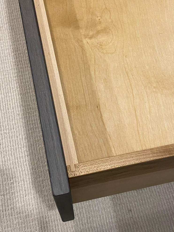Kissing Camels Custom Closet Cabinets