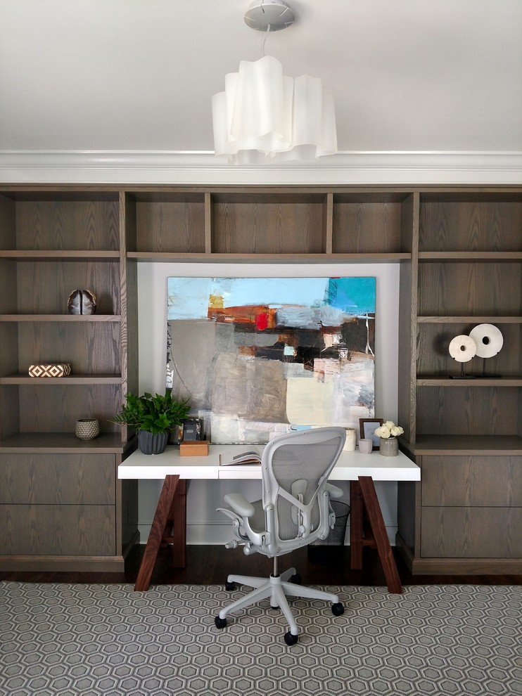 Design ideas for a modern home office in Baltimore.