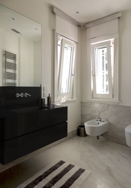 Villa P contemporary-bathroom