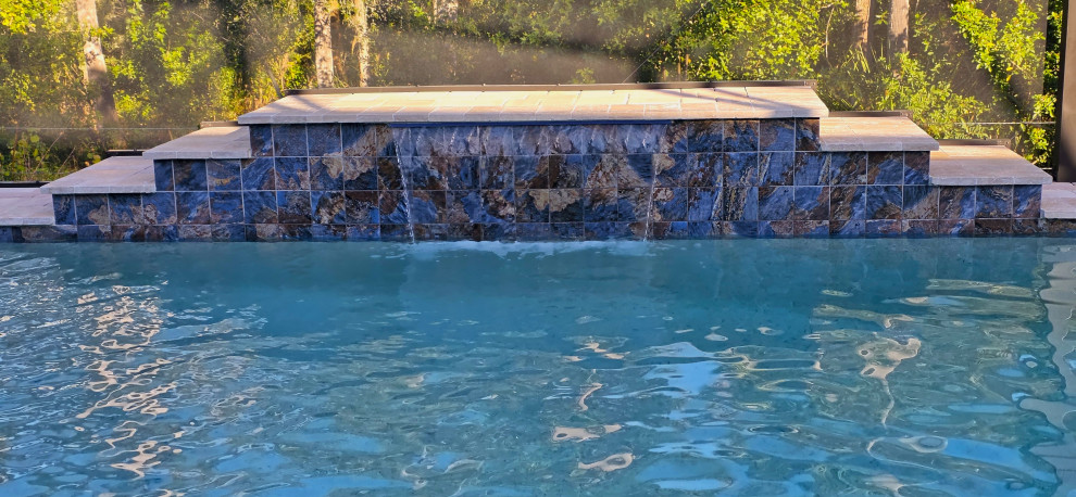 Merritt Island, Tropical Breeze