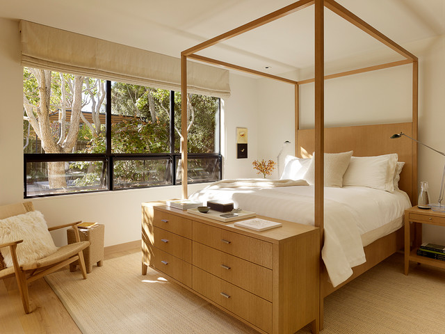 Lakeside Drive Residence modern-bedroom