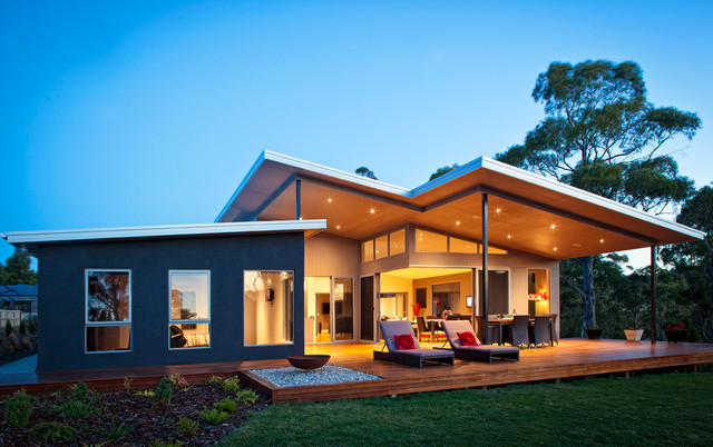Jacqueline Place contemporary-courtyard