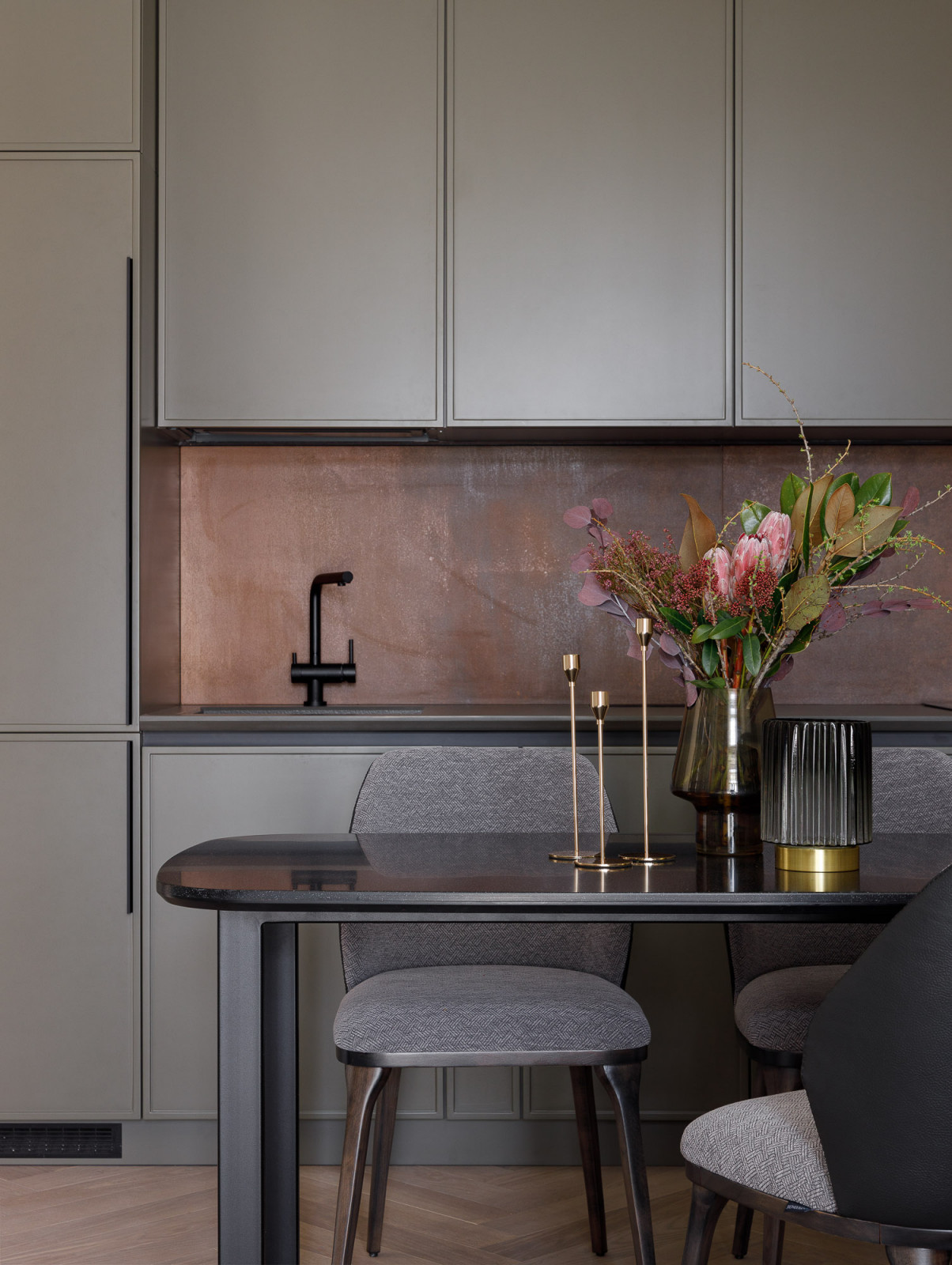 Интерьер квартиры 50 кв.м. в стиле современной классики