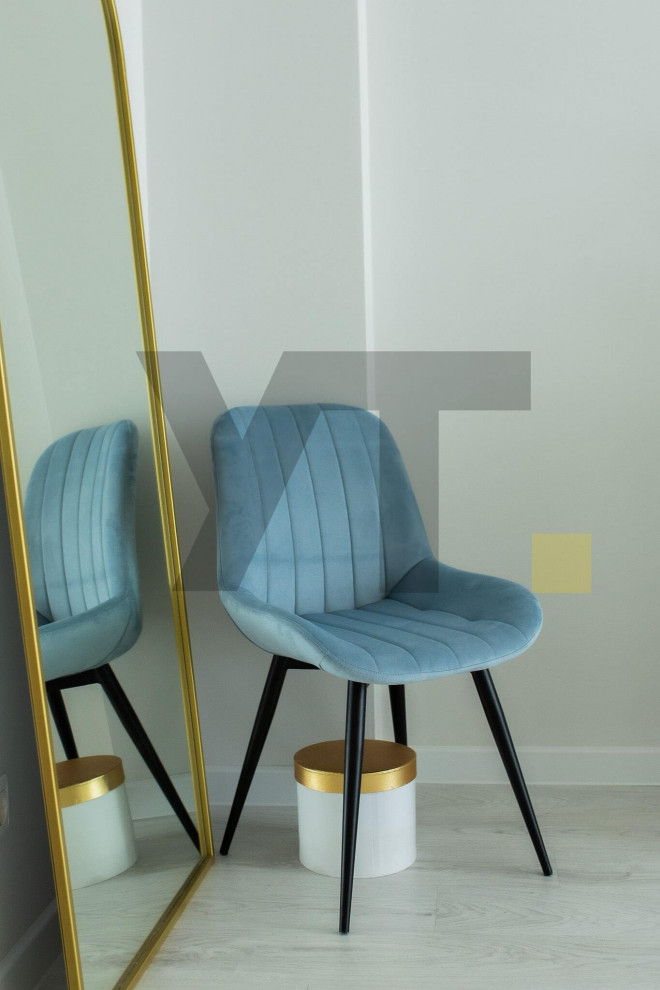 Обеденные и барные стулья