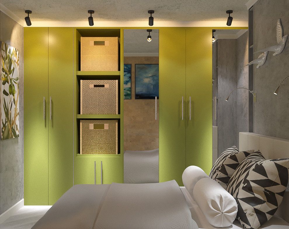 Брутальность и пастэль.