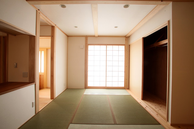 二世帯の木の家 japonais-salon