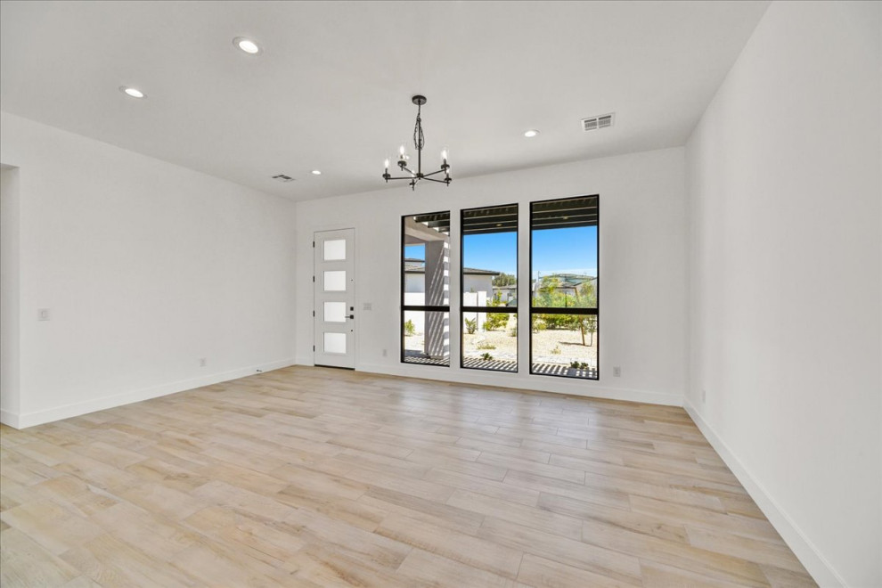Phoenix, AZ Desert Dawn Estates - Lot 4