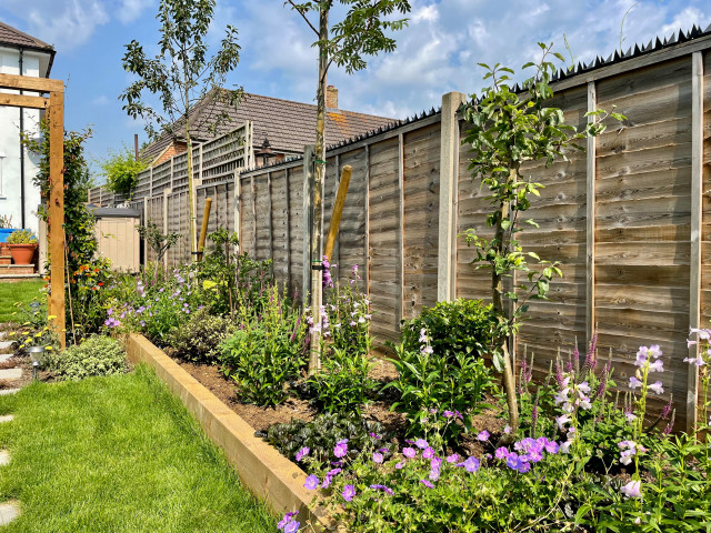 Ashtead rustic