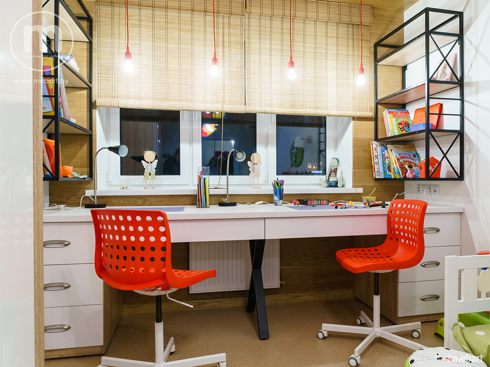 Стол для двоих детей