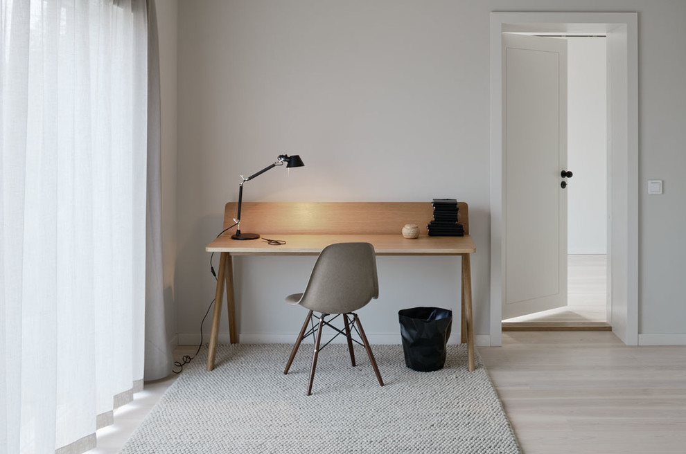 Inspiration for a scandinavian home office in Stockholm.