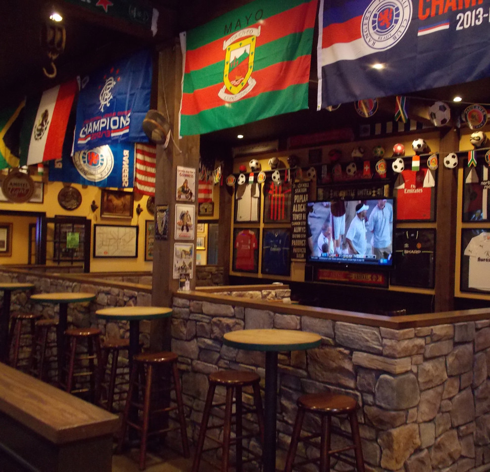 Commercial Bar Construction/ English Pub