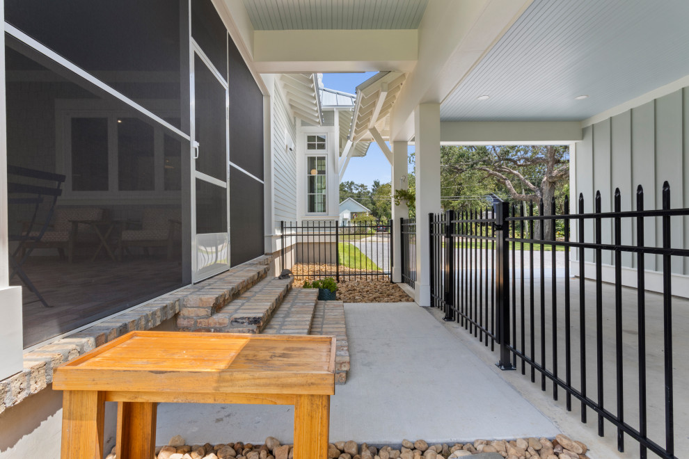 The Long Beach Cottage