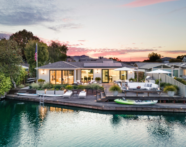 Belvedere Landscaping contemporary-terrace