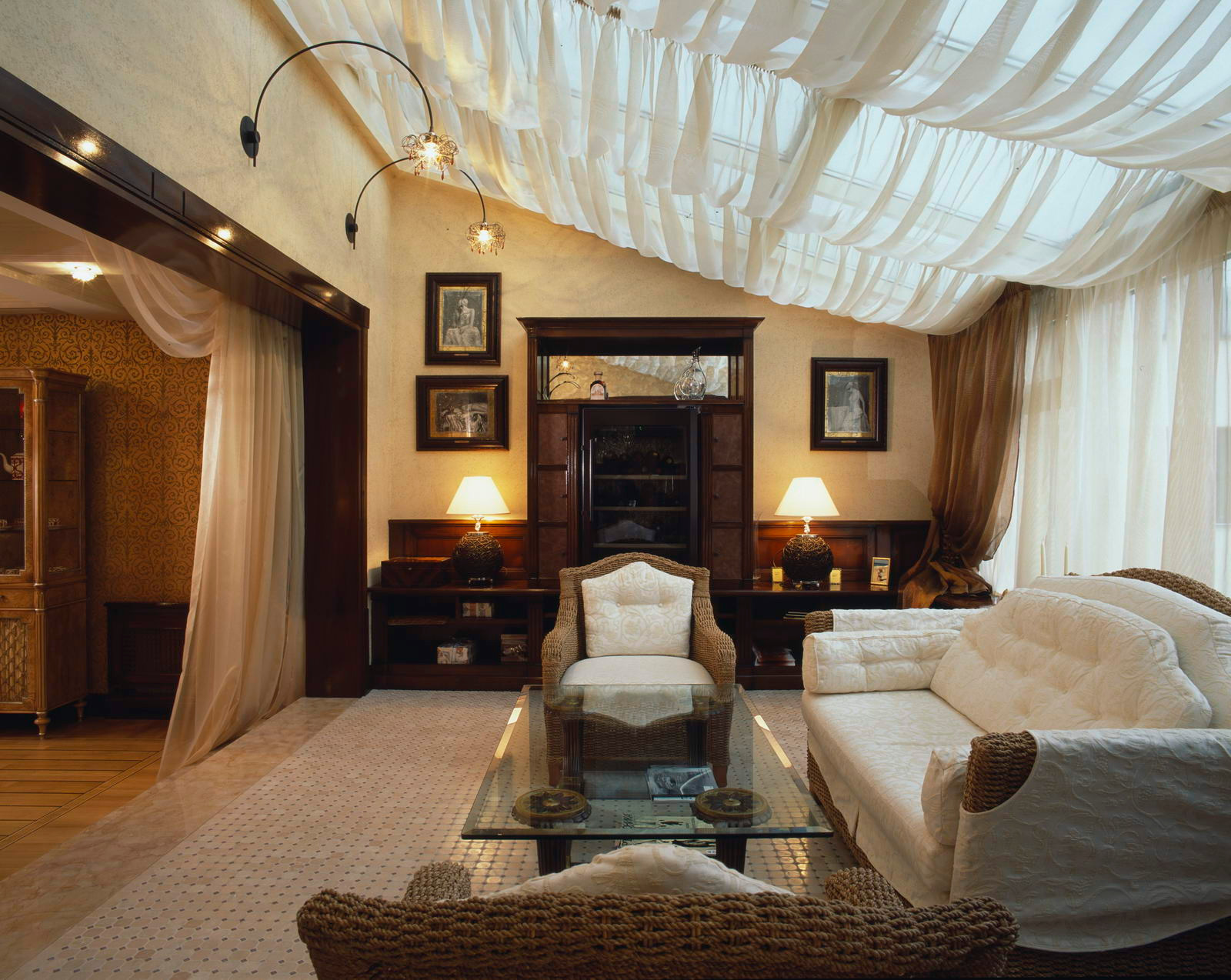 КВАРТИРА НА ФРУНЗЕНСКОЙ НАБЕРЕЖНОЙ