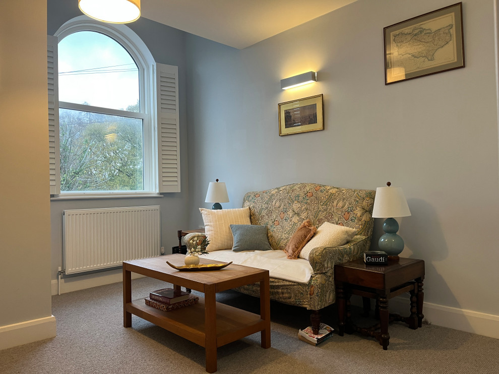 Sevenoaks Home Staging Mixing Old & New