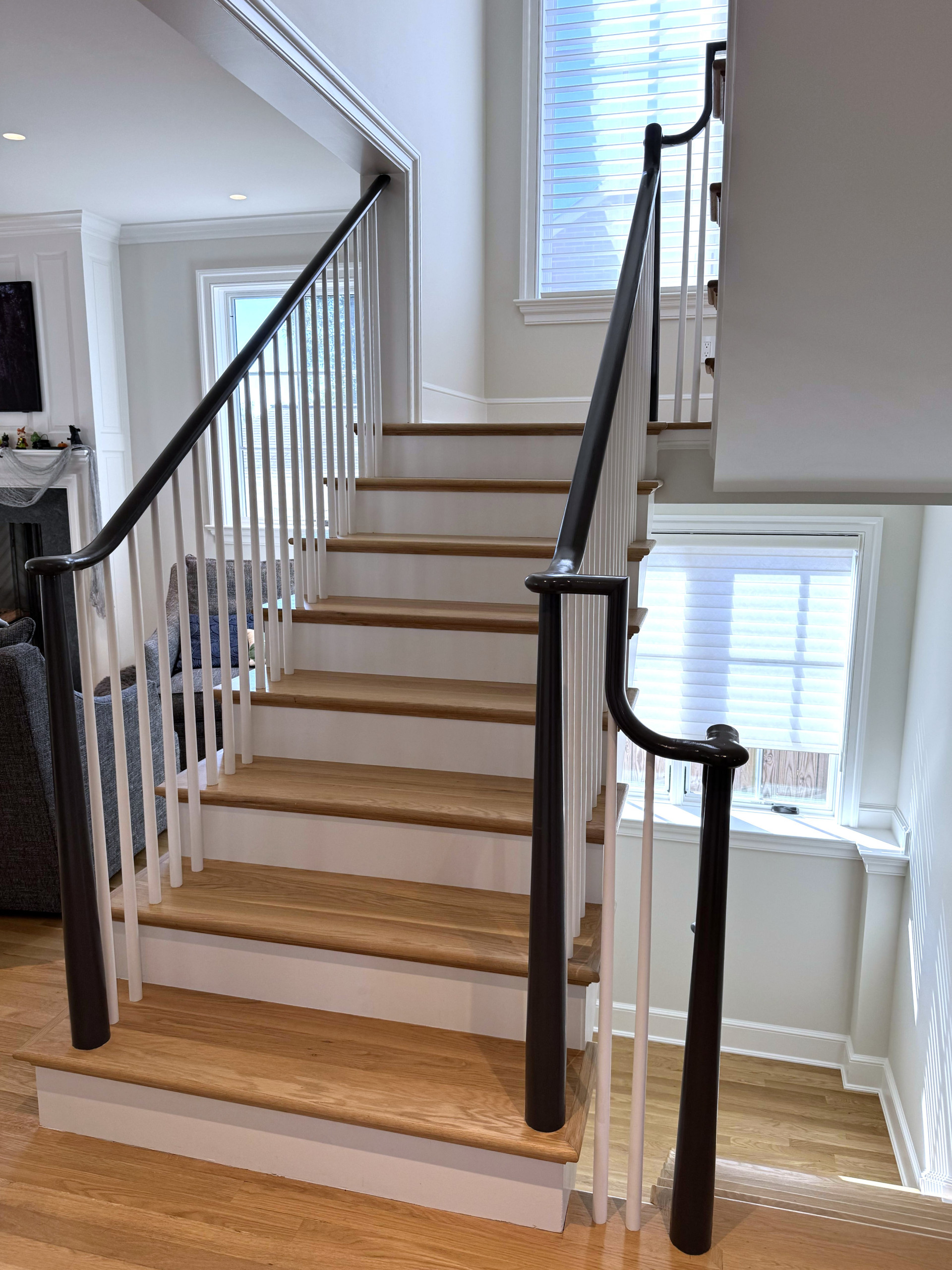 142_Airy Staircase with Over the Post Balustrade, Arlington, VA