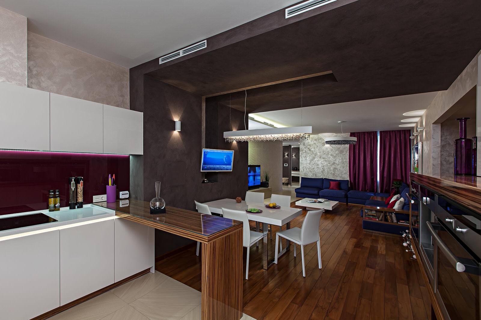 Жизнь в ярких цветах