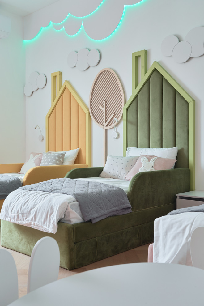 Лента светодиодная 12V 4,8W 60Led 2835 IP20 RGB, 5м