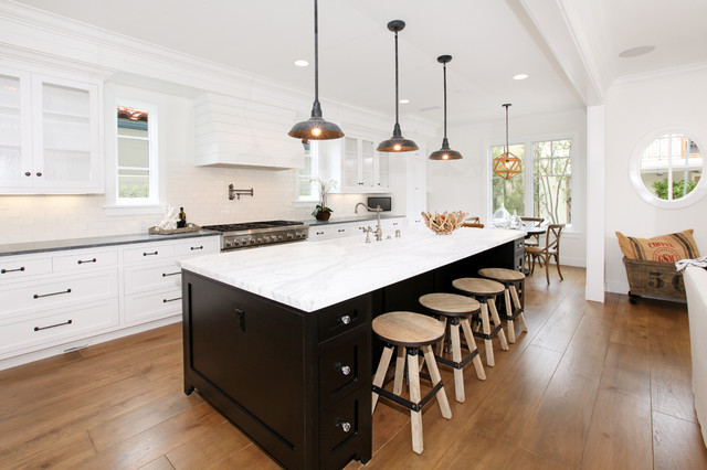 Lido Isle traditional-kitchen