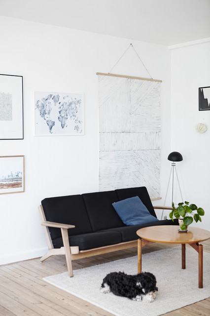 Houzz Tours Silke Bonde scandinavian-living-room
