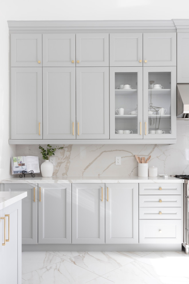 How to Style with the Most Popular Kitchen Cabinet Colors of 2019