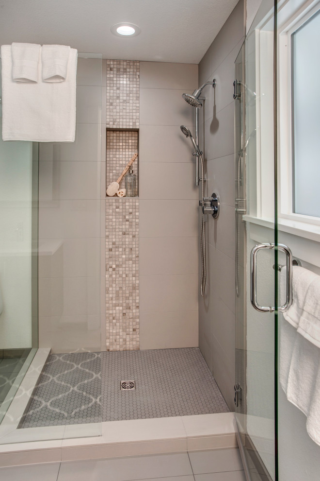 Photo of a mid-sized modern 3/4 bathroom in Seattle with flat-panel cabinets, beige cabinets, a corner shower, a one-piece toilet, beige tile, ceramic tile, white walls, ceramic floors, an undermount sink, quartzite benchtops, beige floor, a hinged shower door, white benchtops, a single vanity and a built-in vanity.