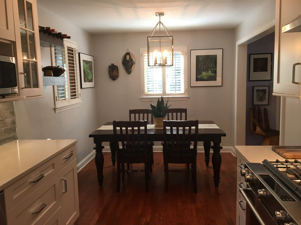 Home design - transitional home design idea