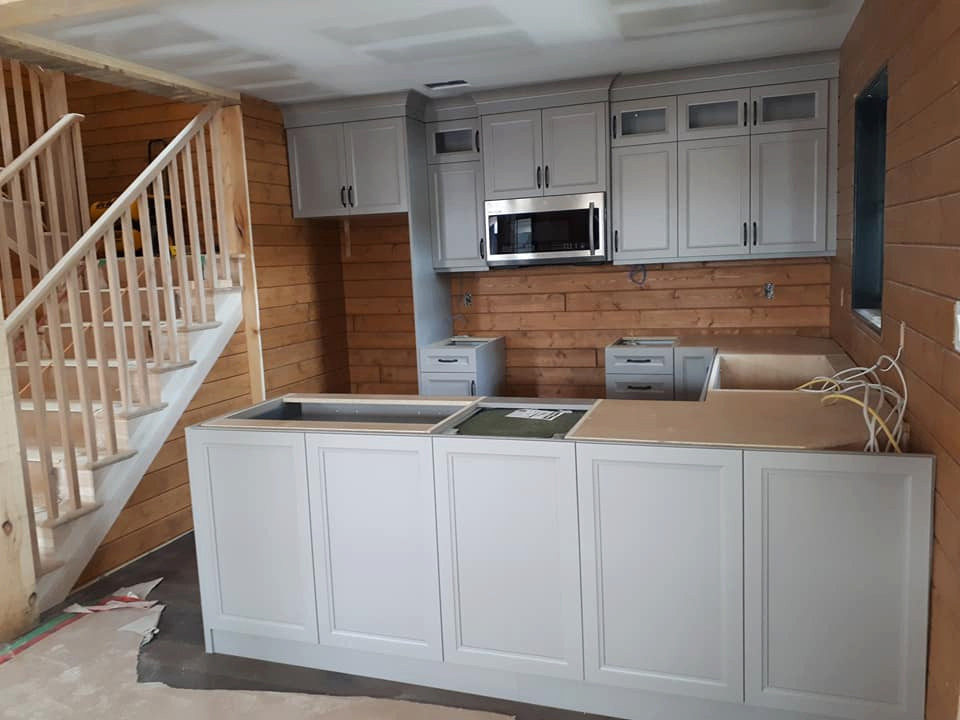 Grey Shaker Kitchen on Stoney Island
