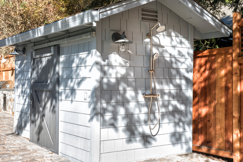 Traditional shed and granny flat in San Francisco.