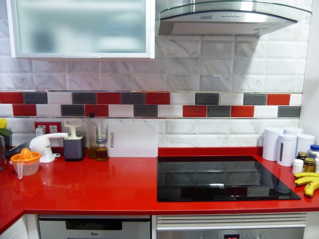 Concurso "Mi Reforma con Nais!" transitional-kitchen