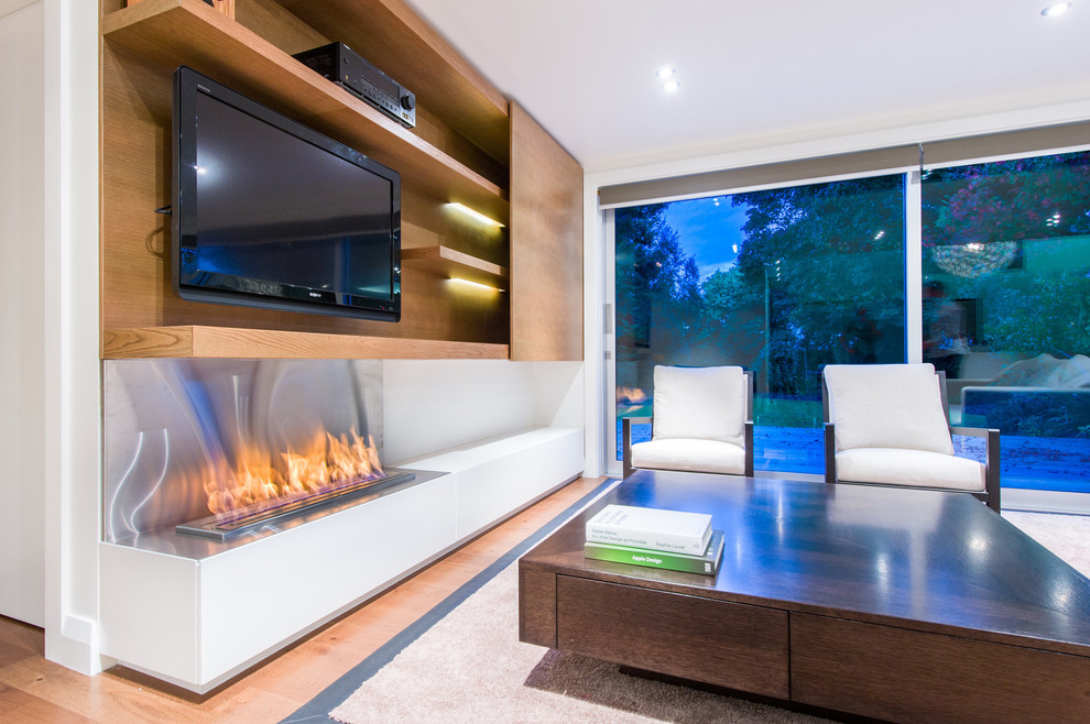 Contemporary living room in Auckland.