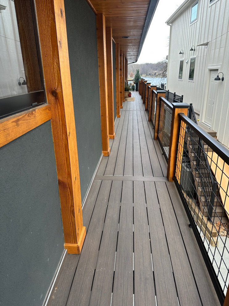 Deck Beautification in Lake Waukomis, MO