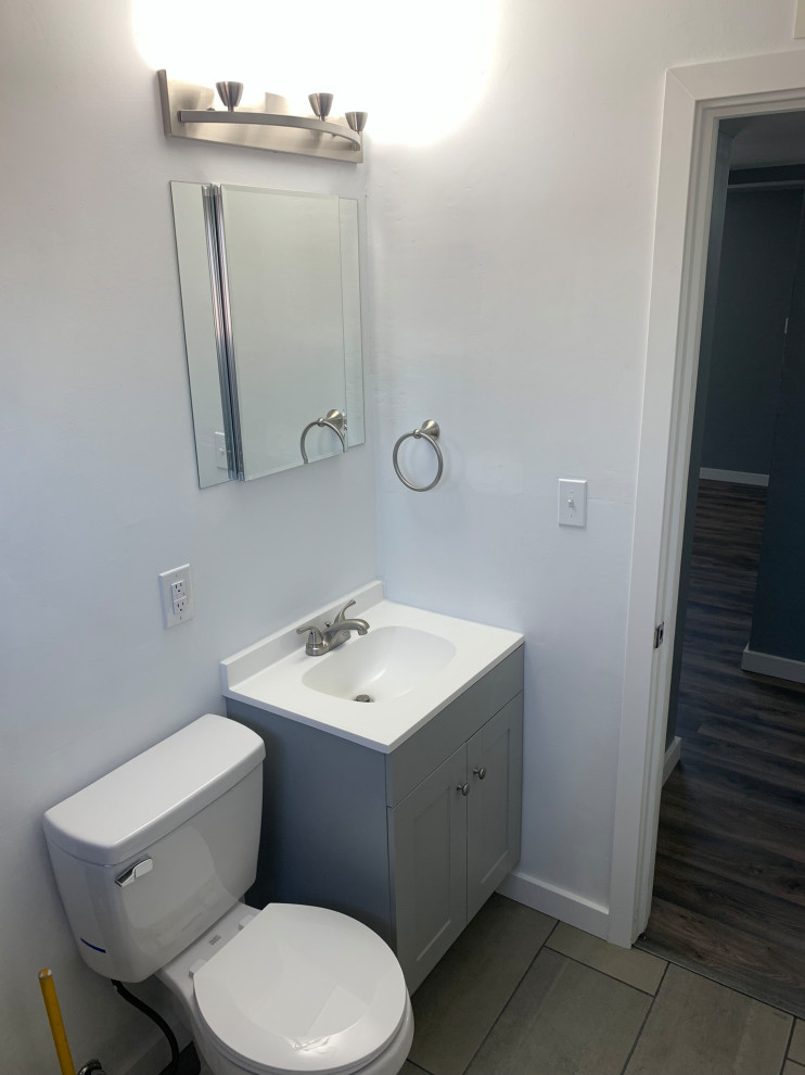 Bathroom 002