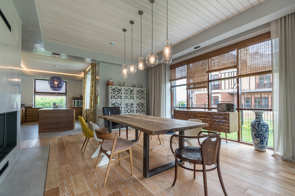 Стол из ореха 2400х1100