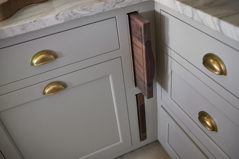 Quaint Lake House Cottage - Lake Michigan