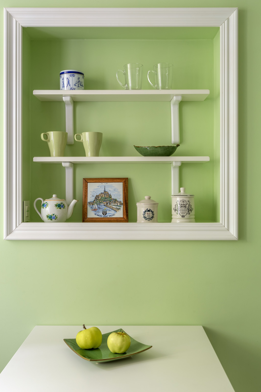 Двухкомнатная квартира в теплых тонах