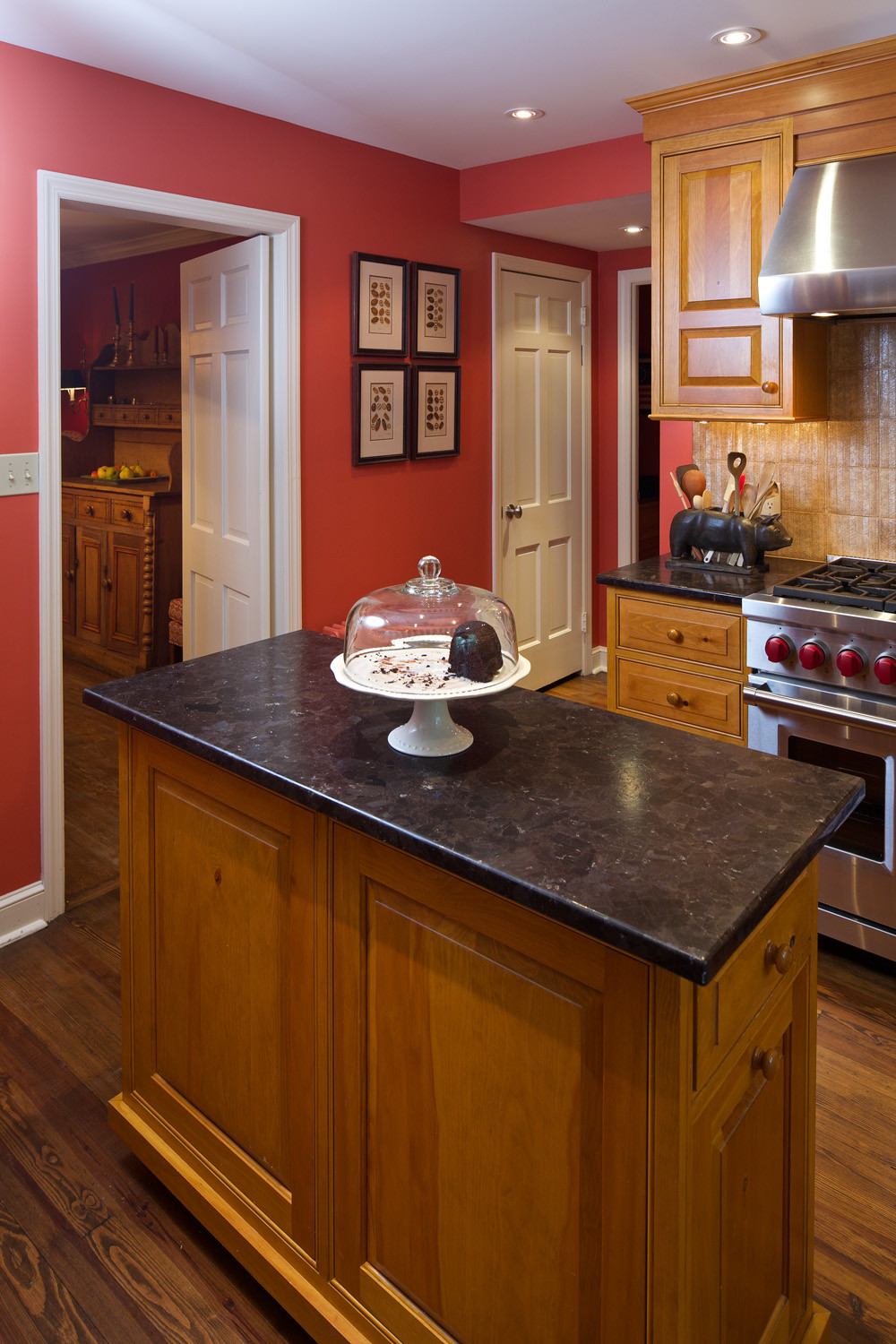 Kitchens With Stained Woods