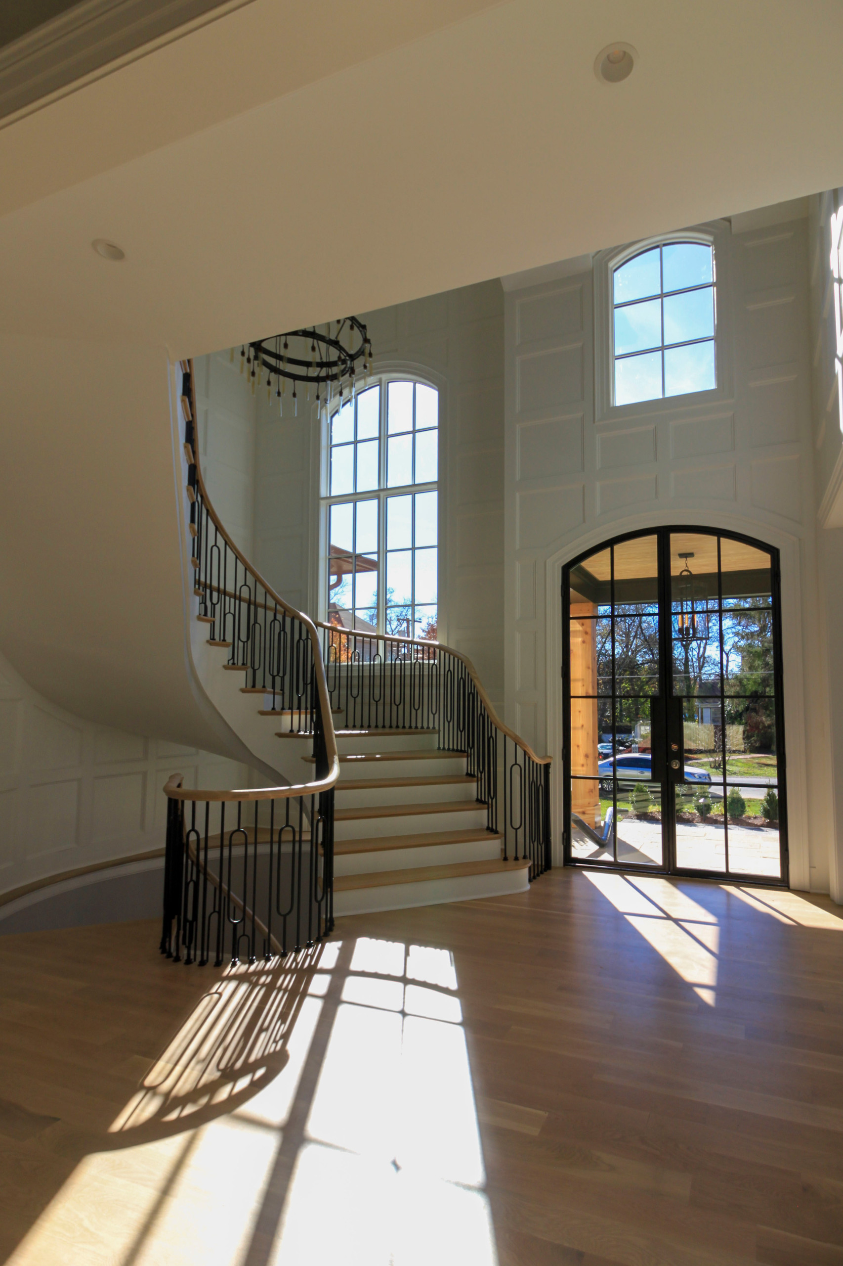95_Remarkable and elegant floating elliptical staircase, McLean, VA 22101