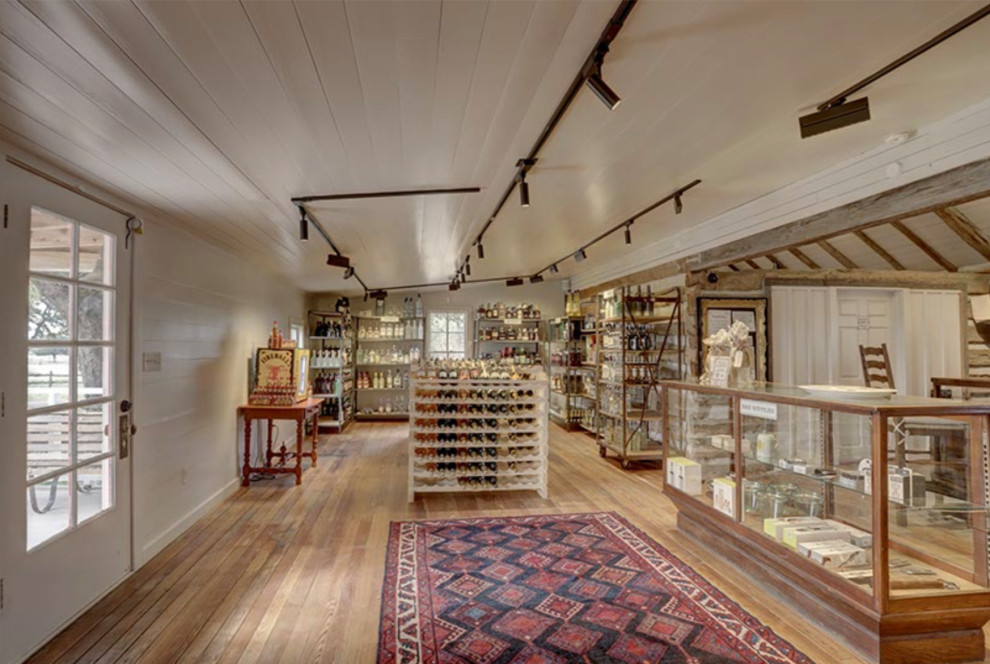 Round Top Liquor Store Remodel